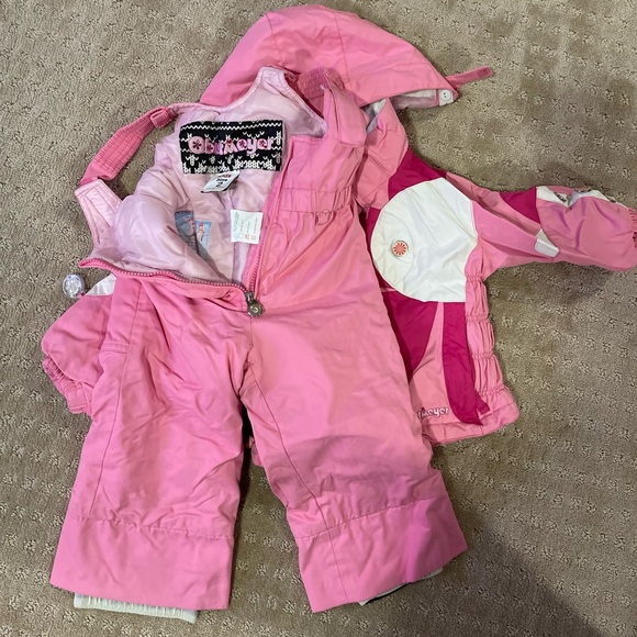 Girls Obermeyer ski jacket and bib - Picture 1 of 12